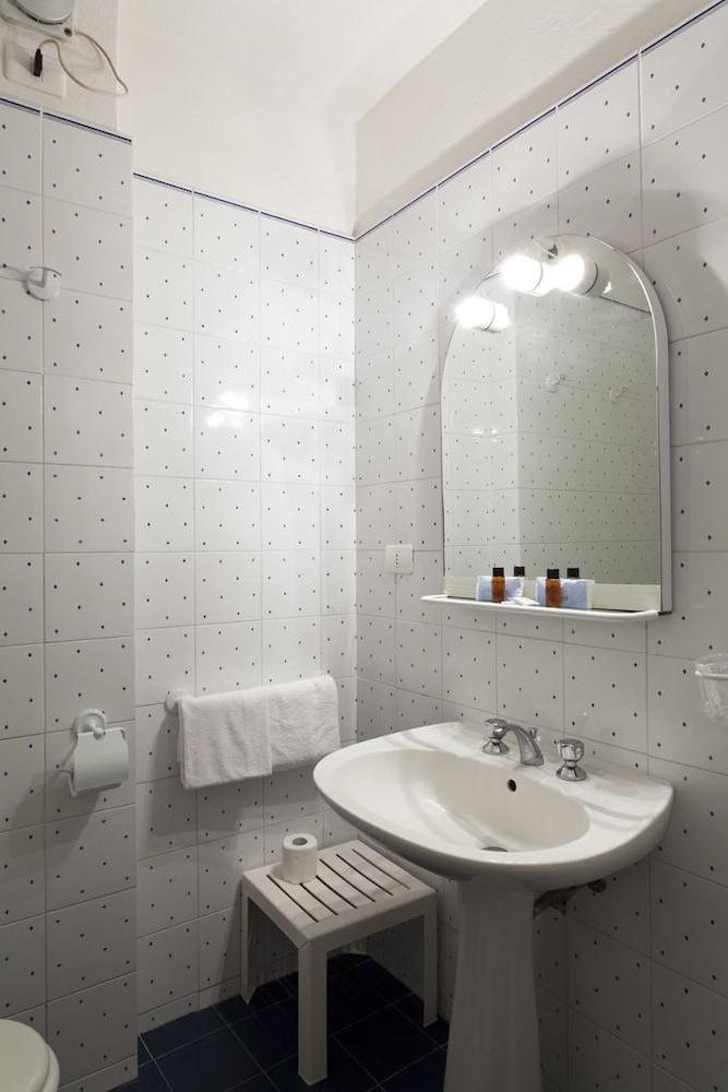 Hotel Fortezza Arborea Ngoại thất bức ảnh